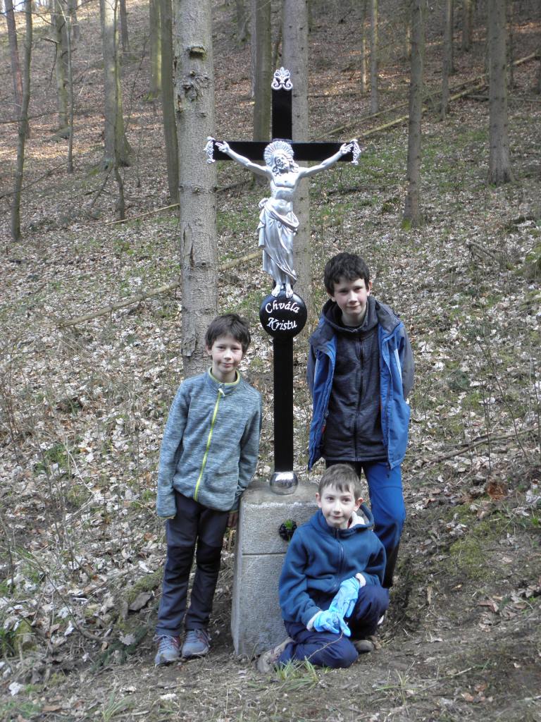 Kříž Brdatka u Markovy studánky 2018 (36)