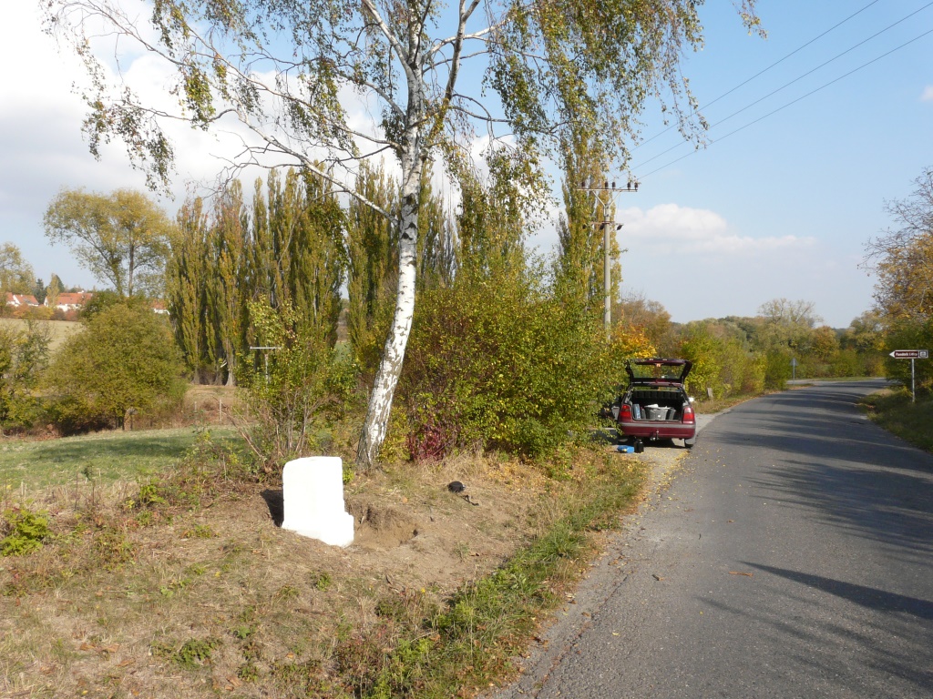 Osazení křížku u Lidic 2018 (23)