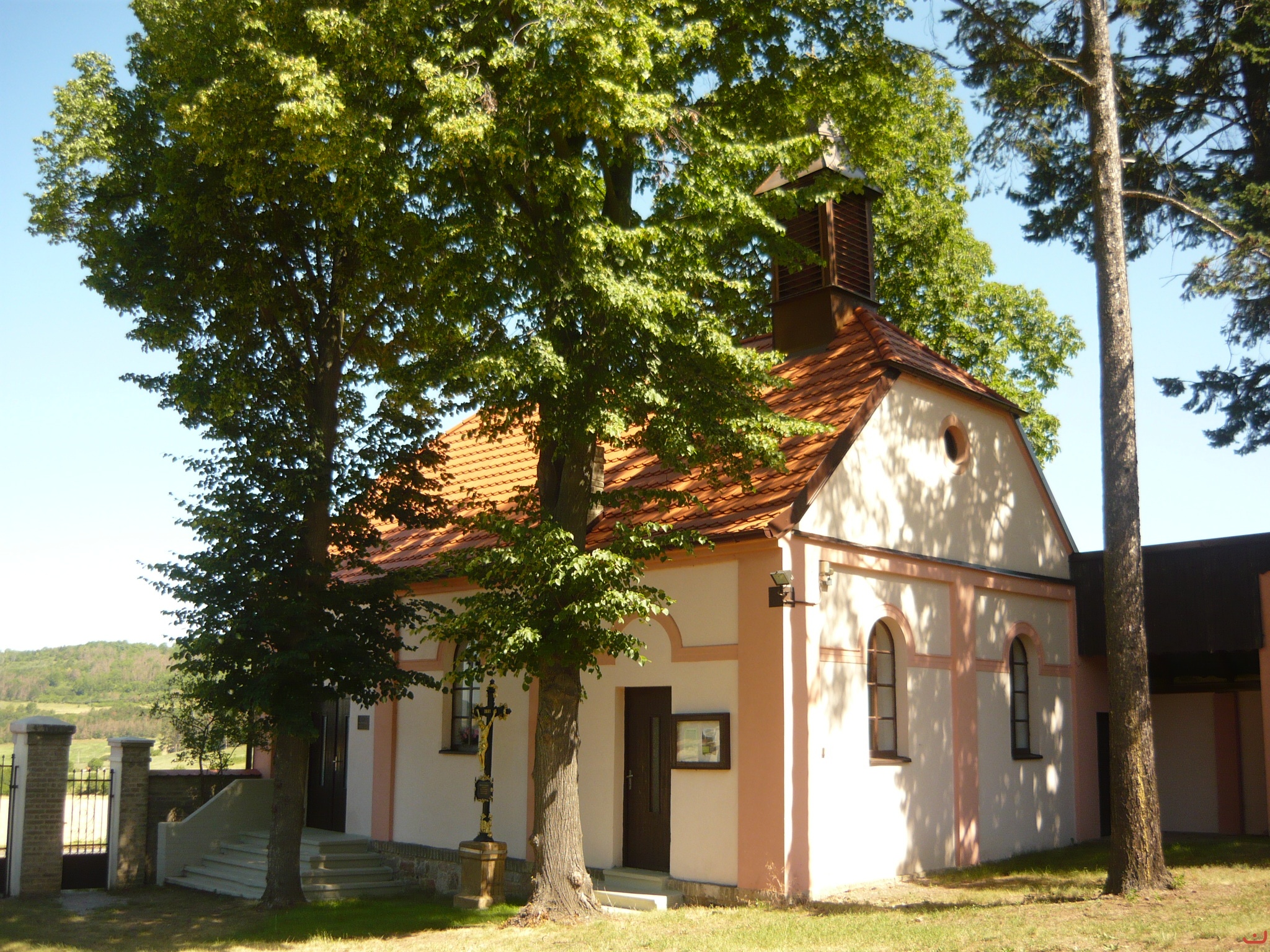 Kaple Mistra Petra z Koněprus foto Libor Kašička (1)