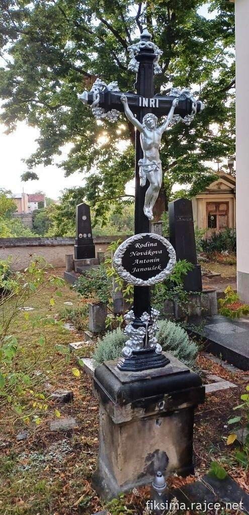 14 Hotové dílo (3)